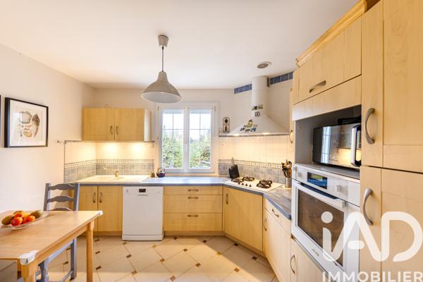 Maison à vendre 7 pièces 143 m² Senlis