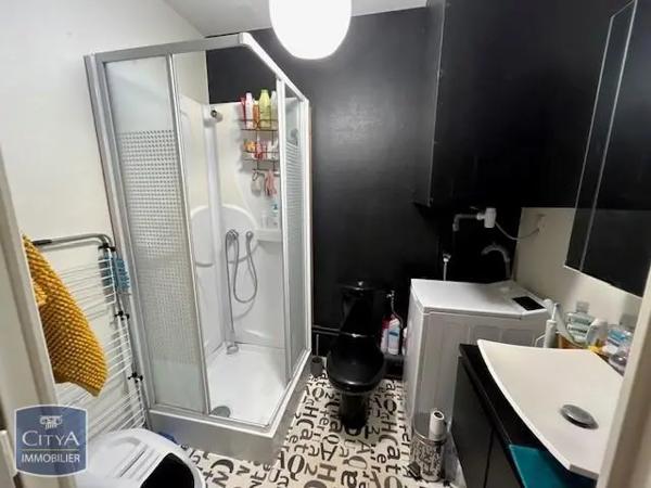 Appartement à louer 1 pièce 30.7m² Poitiers (86000)