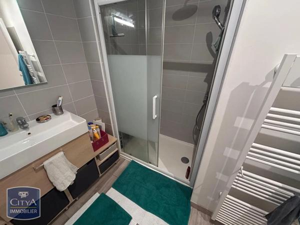 Maison à louer 3 pièces 88.7m² Chauriat (63117)