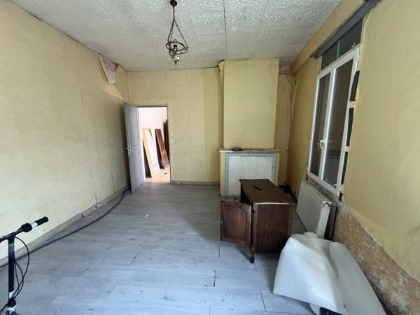 Maison à vendre 56 000 € Castillon-la-Bataille 3 p 65 m² DPE F