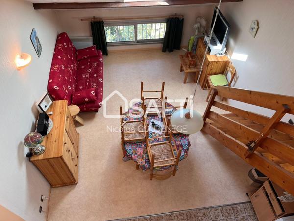 Grand T2 40m² avec parking et local