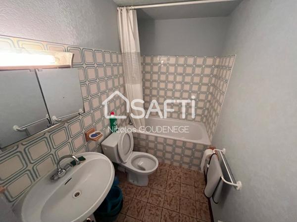 Grand T2 40m² avec parking et local