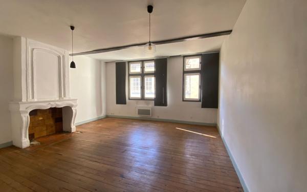 Appartement à vendre    2 pièces • 69 m2 Bordeaux