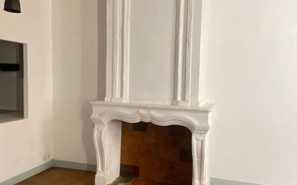 Appartement à vendre    2 pièces • 69 m2 Bordeaux