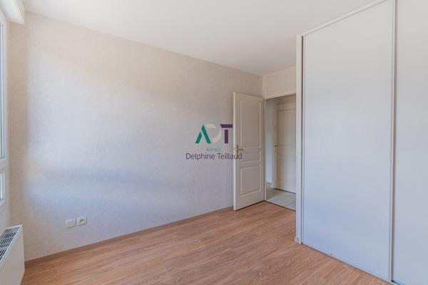 T3 AVEC GARAGE SECTEUR GRENOBLE GARE