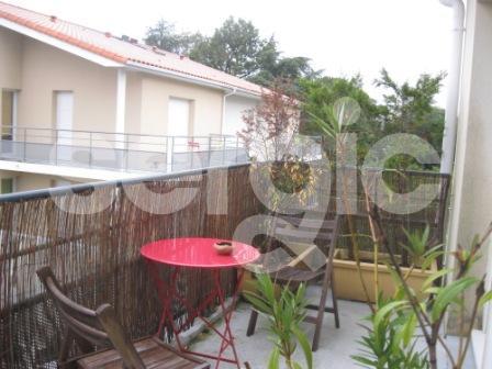 Location 3 Pieces 64 44230 Saint Sebastien Sur Loire 24 0005 07 0143