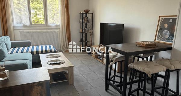 Location Appartement meublé 3 pièces 52 m² - Villeurbanne 69100