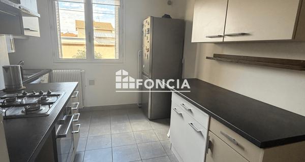 Location Appartement meublé 3 pièces 52 m² - Villeurbanne 69100