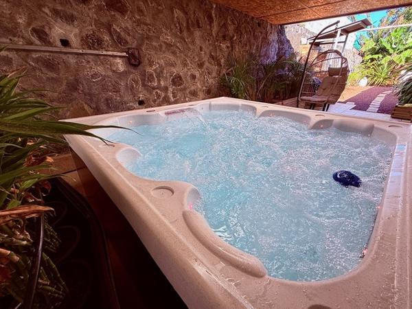 Villa typique F4 meublée avec jacuzzi