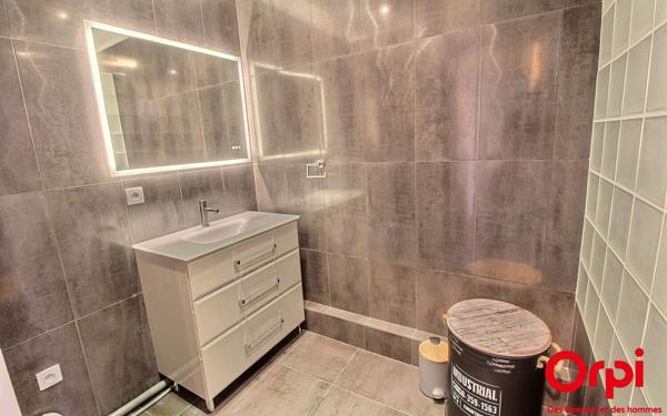 Appartement à vendre    4 pièces • 81 m2 Montigny-le-Bretonneux