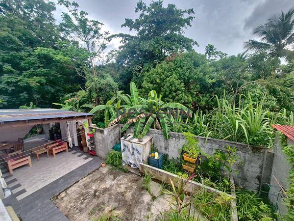 A vendre maison à Raizet Abymes de 5 pièces de 110 m2 avec son jardin privatif