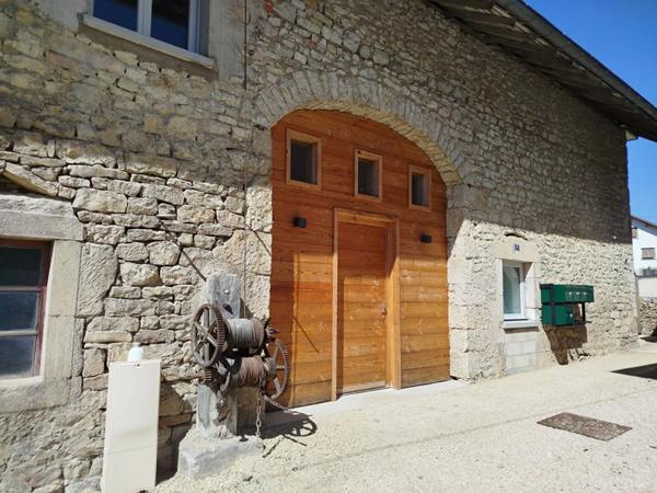 Appartement à louer à Levier (25270)