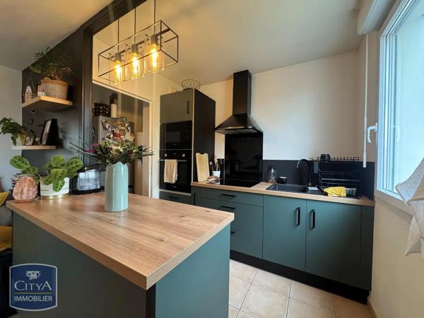 Appartement à louer 2 pièces 48.01m² Pont-de-Chéruy (38230)