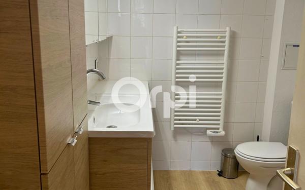 Appartement à vendre    1 pièce • 36 m2 Mandelieu-la-Napoule