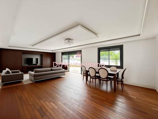 Maison à vendre 4 pièces de 150 m²