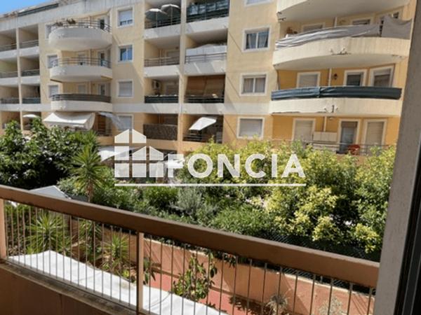 Location Studio 23.43 m² - 113/139 AV. DES OLIVIERS Saint Laurent Du Var 06700