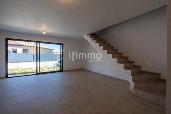 Villa contemporaine de 2022 avec 6 chambres, piscine et jardin clos