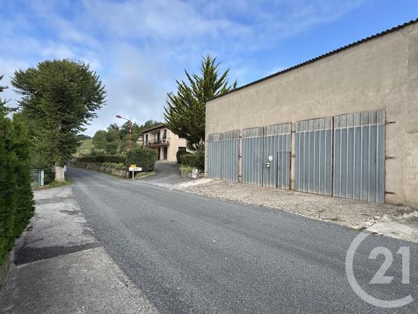 Maison à vendre  5 pièces - 111 m 2   LA CANOURGUE  - 48