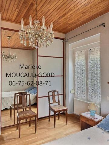 Beauzac 43590 Belle maison de caractère en pierre 3 chambres plusieurs dépendances sur 600m² de terrain