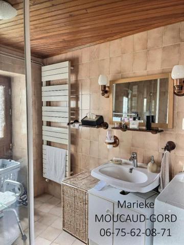 Beauzac 43590 Belle maison de caractère en pierre 3 chambres plusieurs dépendances sur 600m² de terrain