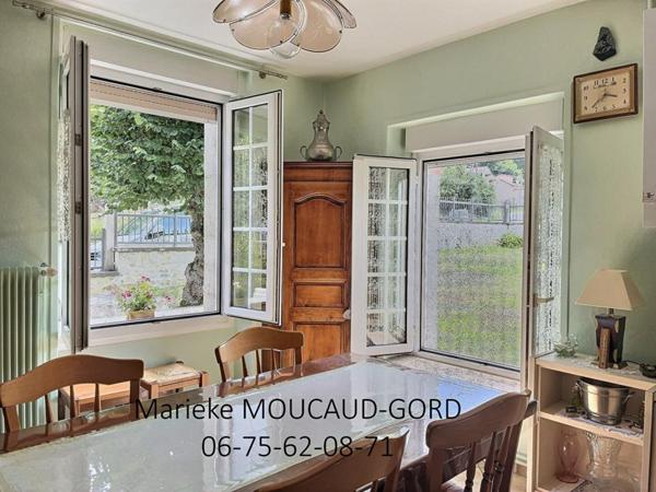 Beauzac 43590 Belle maison de caractère en pierre 3 chambres plusieurs dépendances sur 600m² de terrain