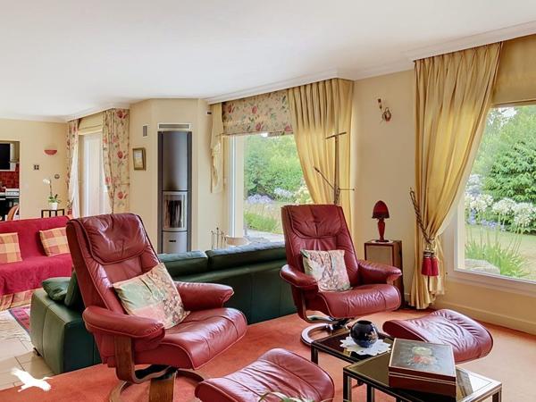 Maison à vendre 379 080 € Lannion 9 p 192 m² DPE D