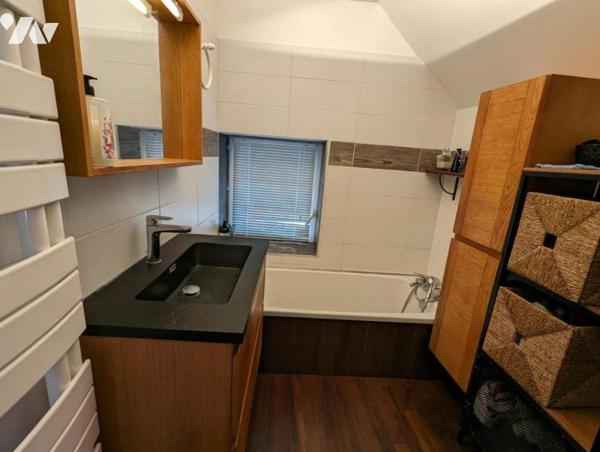 CHERBOURG-EN-COTENTIN : MAISON AVEC DEPENDANCES