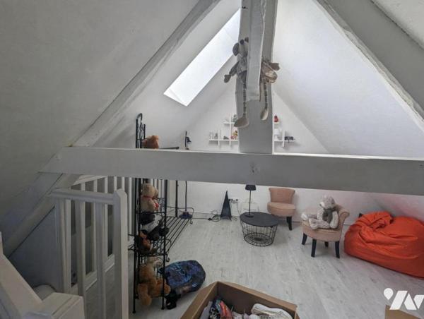 CHERBOURG-EN-COTENTIN : MAISON AVEC DEPENDANCES