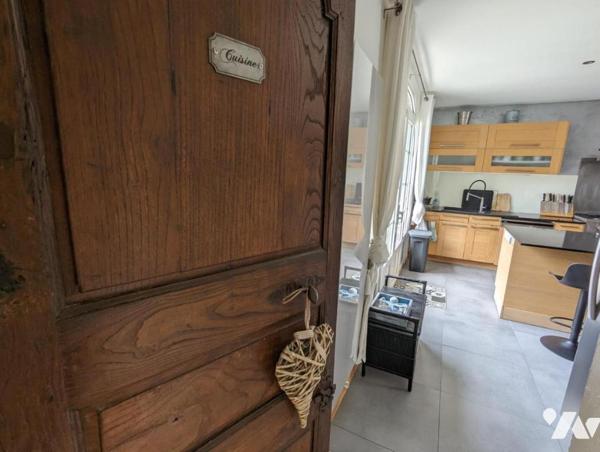 CHERBOURG-EN-COTENTIN : MAISON AVEC DEPENDANCES