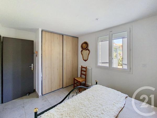 Maison à vendre  8 pièces - 190,87 m 2   AGDE  - 34