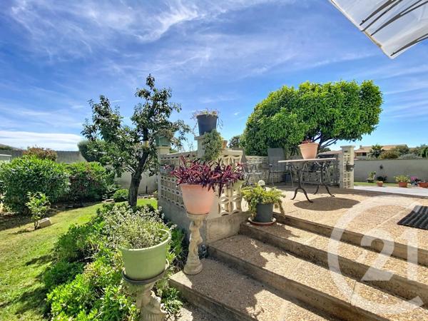 Maison à vendre  8 pièces - 190,87 m 2   AGDE  - 34