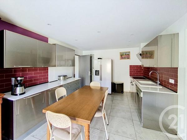 Maison à vendre  8 pièces - 190,87 m 2   AGDE  - 34