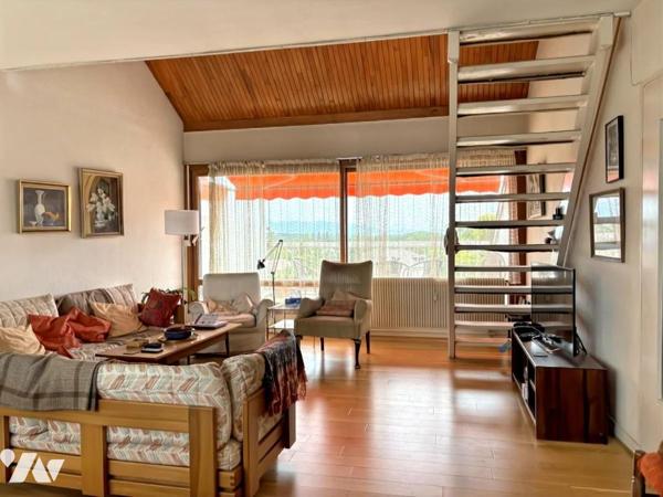 APPARTEMENT A VENDRE - DIVONNE LES BAINS Hyper centre -  T3 au 5ème et dernier étage - 86 m2 -