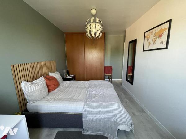 Maison individuelle  6 pièces 130 m² avec piscine et jardin Entraigues sur la Sorgue