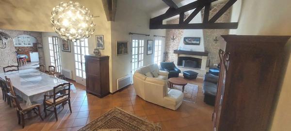 Nîmes – La Cigale – Propriété avec piscine