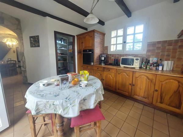 Nîmes – La Cigale – Propriété avec piscine