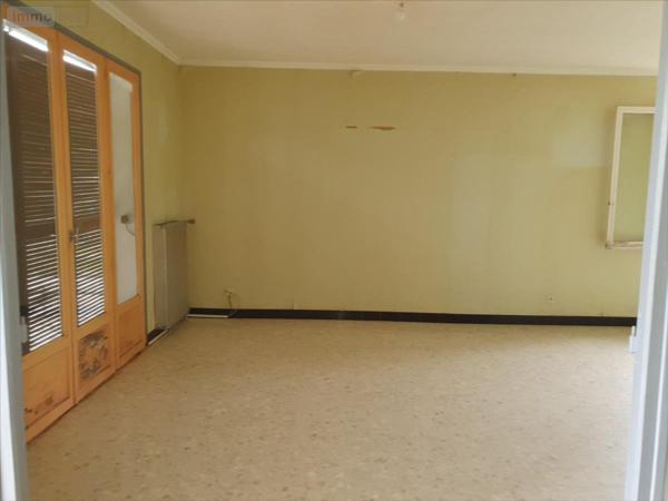 Maison individuelle à vendre à Fère-Champenoise dans la Marne (51230), ref : 51025-1088594