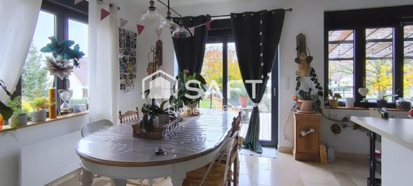 Maison familiale 6 pièces dont 3 chambres + bureau