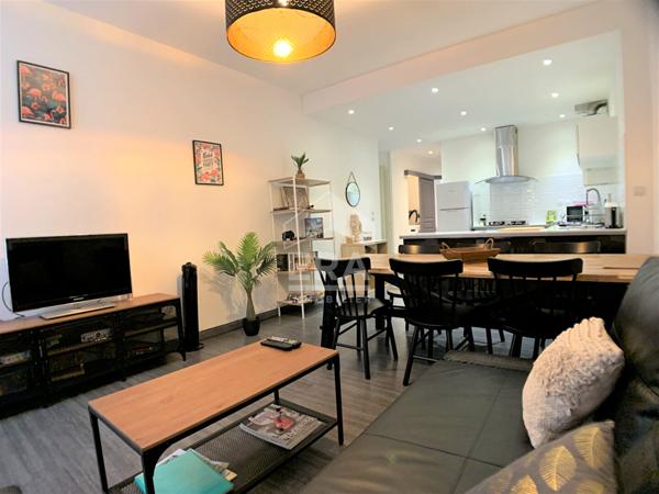 APPARTEMENT A LOUER T3 MEUBLE - BLOIS - CENTRE-VILLE, AMENAGE, EQUIPE ET DECORE, 2 CHBS