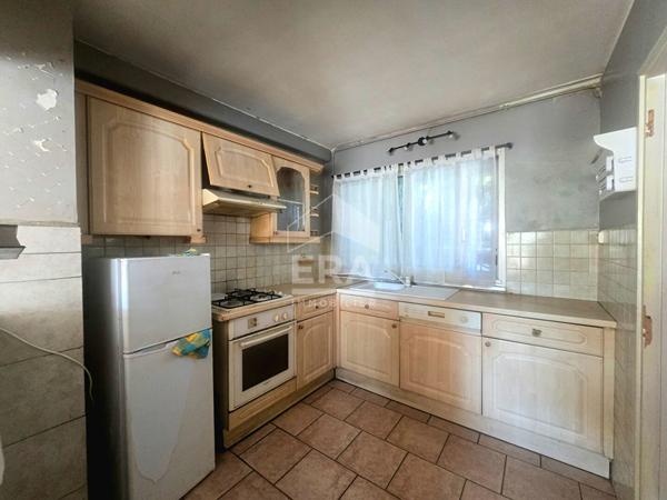 Maison familiale TYPE 5 à Martigues - 98 m²  - 3 chambres  Jardin - Garage - À visiter sans tarder !