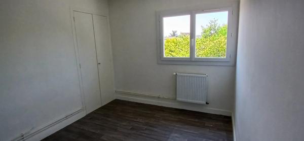 AGEN (47)à vendre Appartement 4 pièces 66 m2 deux hambres garage et cellier