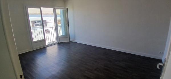 AGEN (47)à vendre Appartement 4 pièces 66 m2 deux hambres garage et cellier