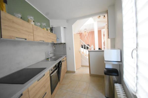 Maison à vendre  2 pièces - 43,85 m 2   VICHY  - 03