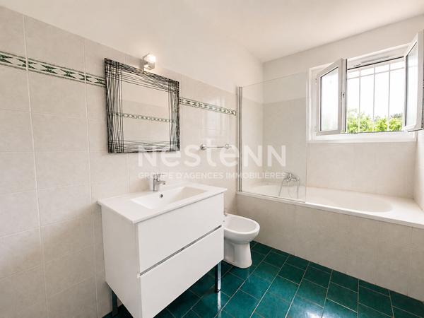 SAINT RAPHAEL - IMMEUBLE DE RAPPORT - 150 m² - 4 Lots loués
