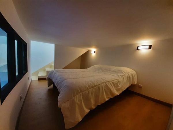 Maison  6 pièce(s) 133.69 m2 à Plan-de-Cuques