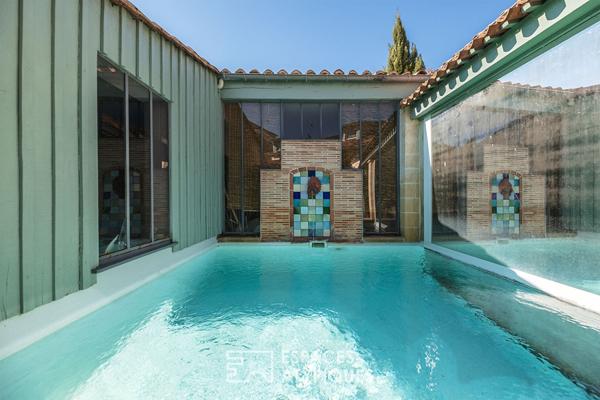 Maison de charme avec jardin , piscine et dépendance en coeur de ville