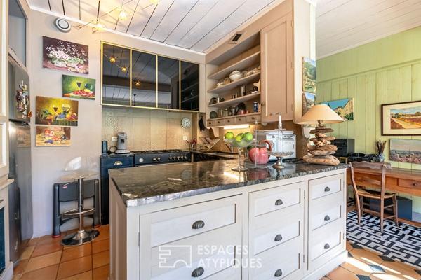 Maison de charme avec jardin , piscine et dépendance en coeur de ville