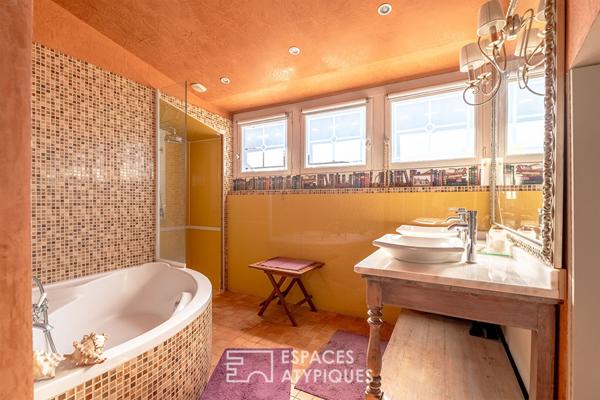 Maison de charme avec jardin , piscine et dépendance en coeur de ville