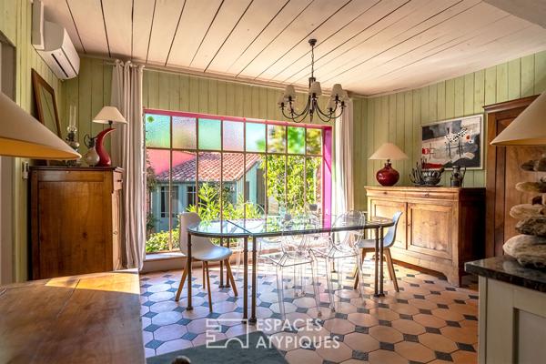 Maison de charme avec jardin , piscine et dépendance en coeur de ville