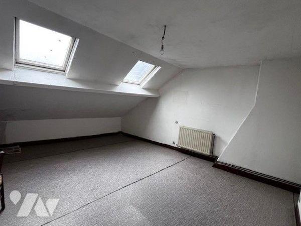 Maison à Vendre à Hénin-Beaumont (62110) en Pas-de-Calais (62)

Cette maison se situe dans la...